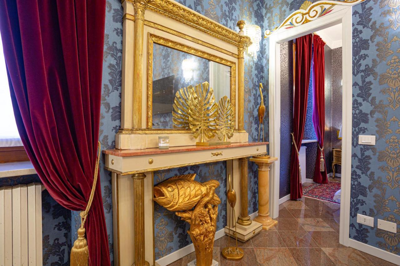 The Mansion Of Countess Rizzardi On Garda Lake Lazise Exterior foto